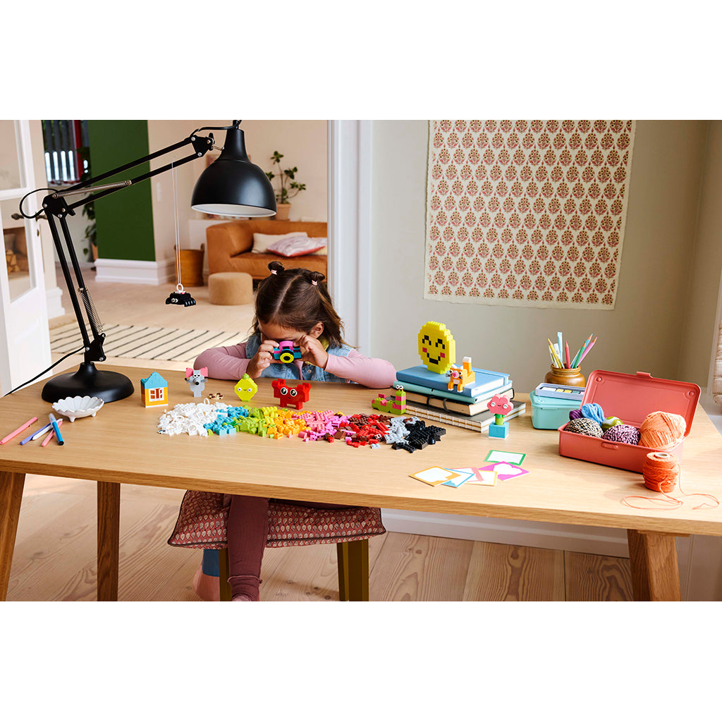 LEGO® Classic, Creative Joy Box