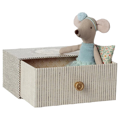 Maileg Dancing Mouse in Daybed, Little Sister