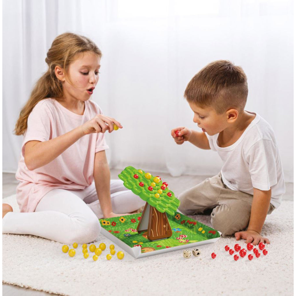 Balancing Game, Stay Apple – The Apple Tree