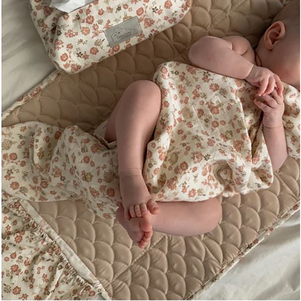 Cam Cam Changing Mat, Quilt - Augusta