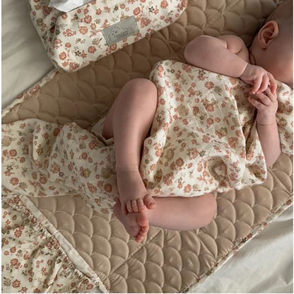 Cam Cam Changing Mat, Quilt - Augusta