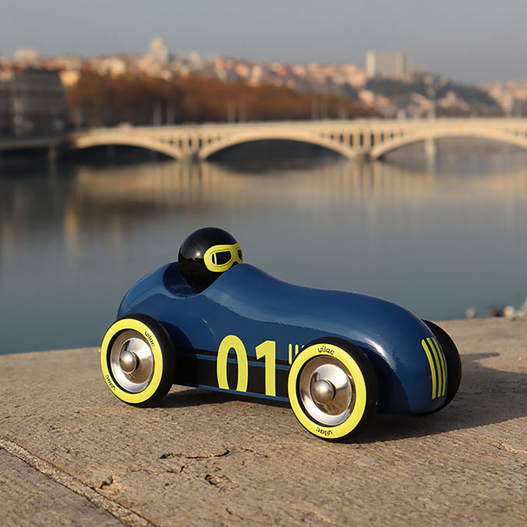 Vilac Vintage Racing Car, Old Sport - Sailor Blue