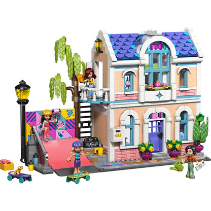 LEGO® Friends Liann’s Family Home