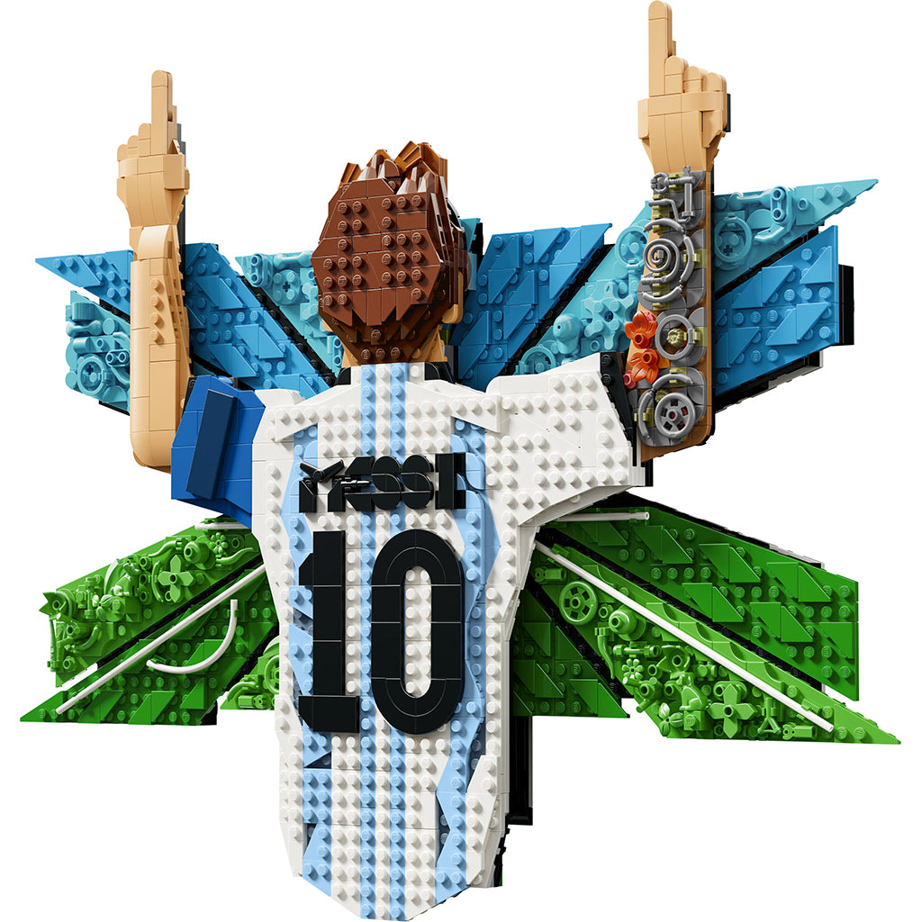 LEGO® Editions Lionel Messi – Goal Celebration Building Set 43018