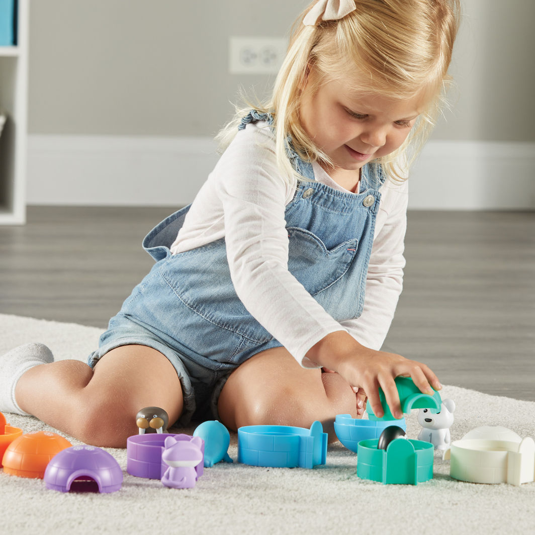 Learning Resources Learn About Numbers and Colors - Activity Set with Polar Animals