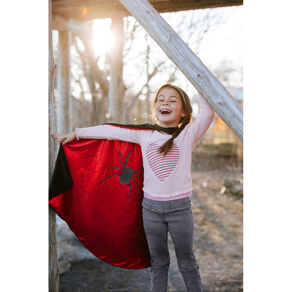 Great Pretenders Spider Cape and Batman Cape in One - Size 5-6 Years