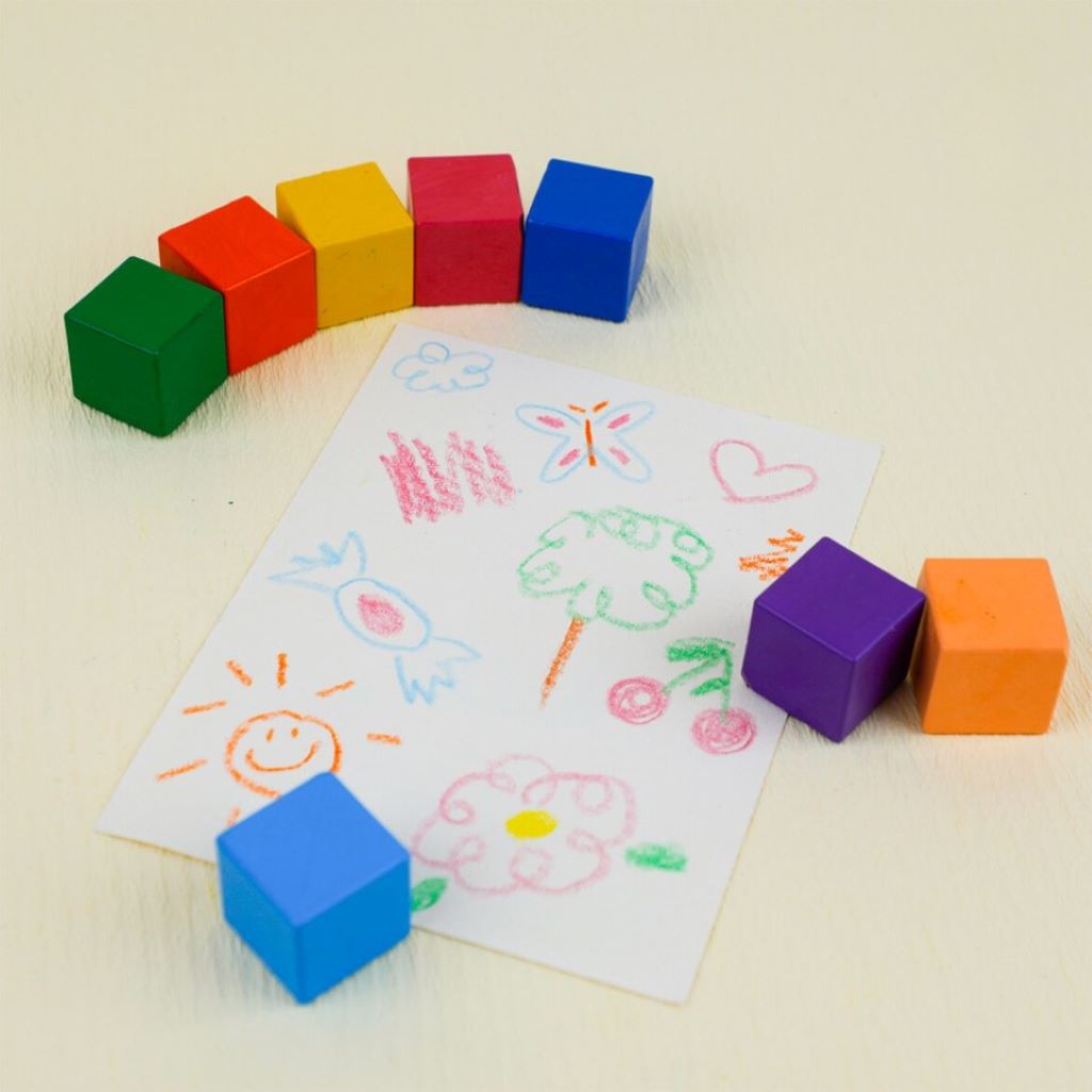 Haku Yoka, Square Crayons - Rainbow Colors