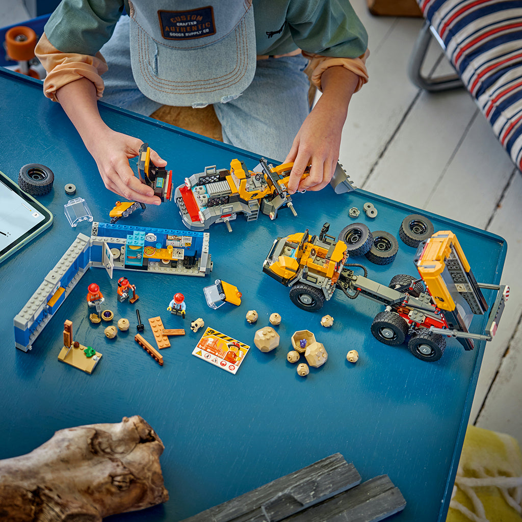 LEGO® City Front Loader and Dump Truck – Building Set 60494
