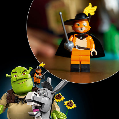 LEGO® Shrek: Shrek, Donkey, and Puss in Boots