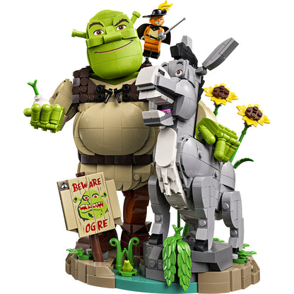 LEGO® Shrek: Shrek, Donkey, and Puss in Boots