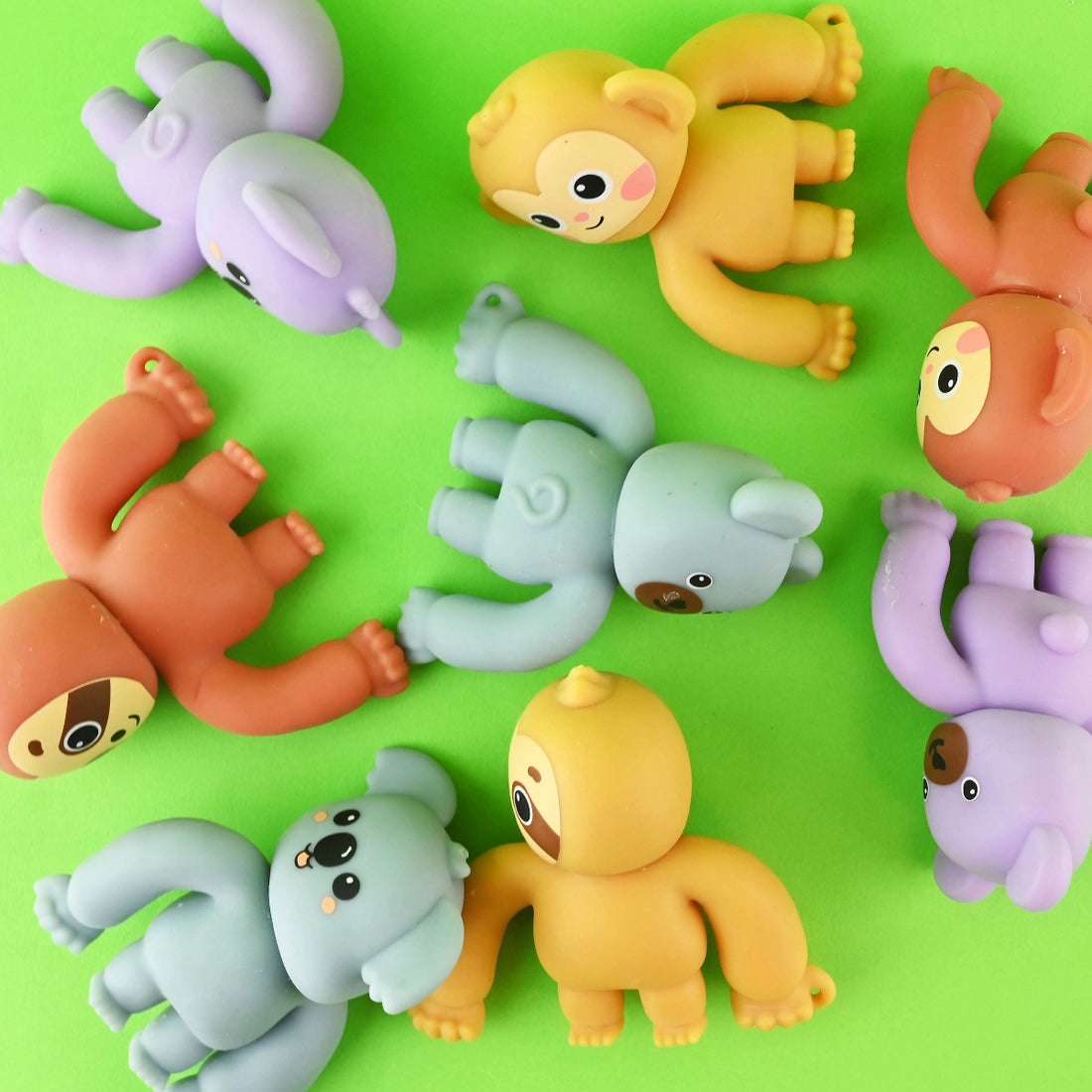 Robetoy, Hug Animal Bracelet - assorted variants