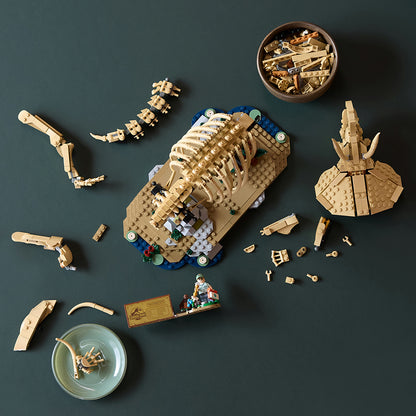 LEGO® Jurassic World Dinosaur Fossils: Triceratops 77985