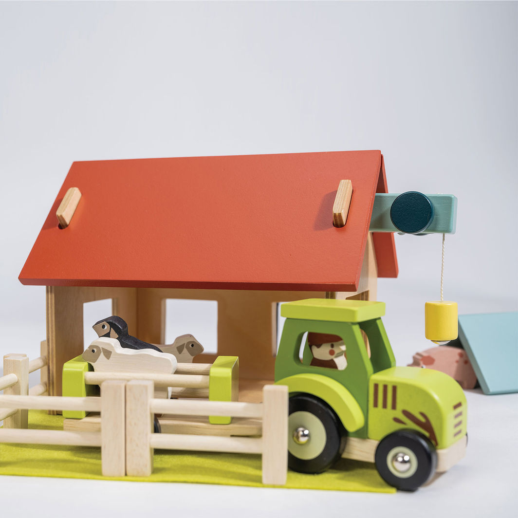 Mentari, Tractor with Trailer and Sheep