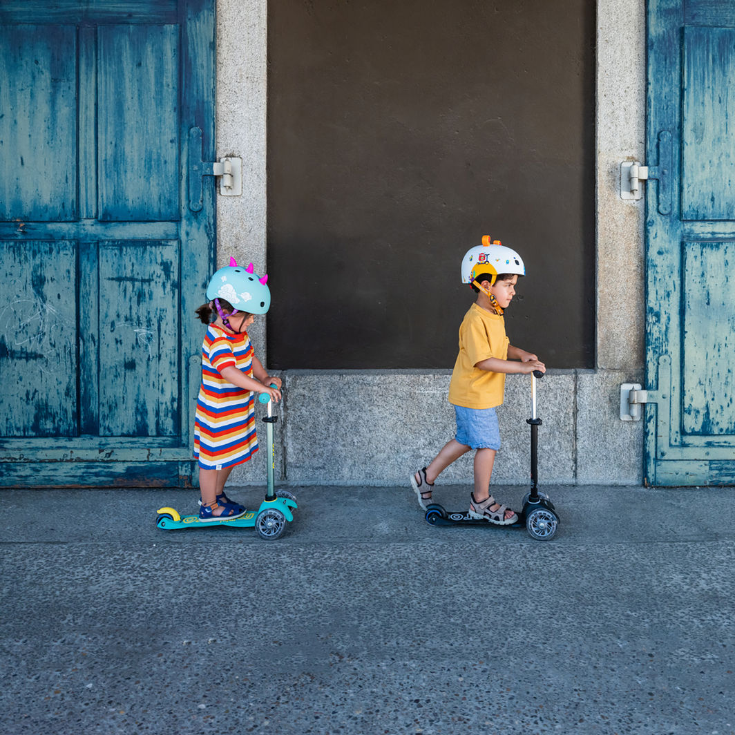 Micro Helmet, 3D Dragon - Size S (Ages 2-5)