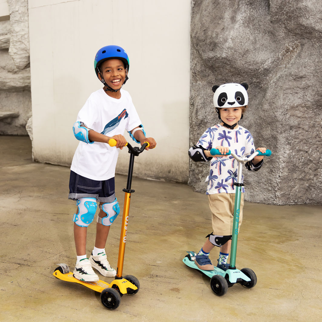 Micro Helmet, 3D Panda - Size XS (1-3 Years)