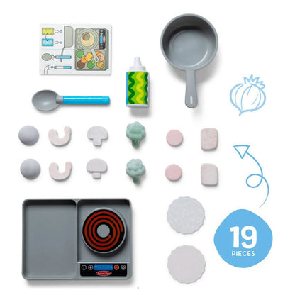 Melissa &amp; Doug Water Wow Play Food with Water-Activated Color Change, Cooktop with Pot