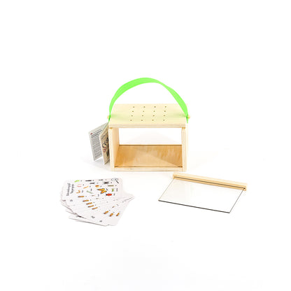 Mamamemo Insect House in Wood