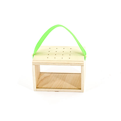 Mamamemo Insect House in Wood