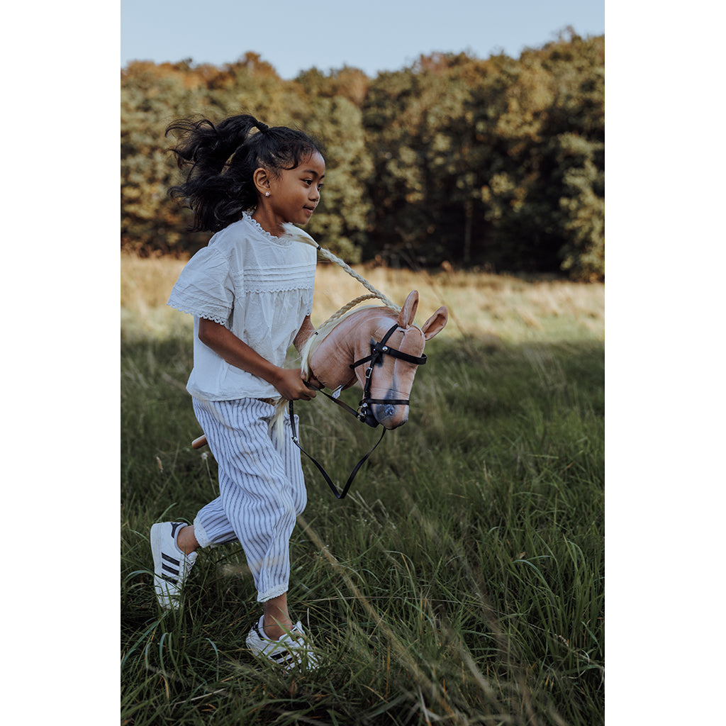 By Astrup Hobby Horse, Spirit – Blond