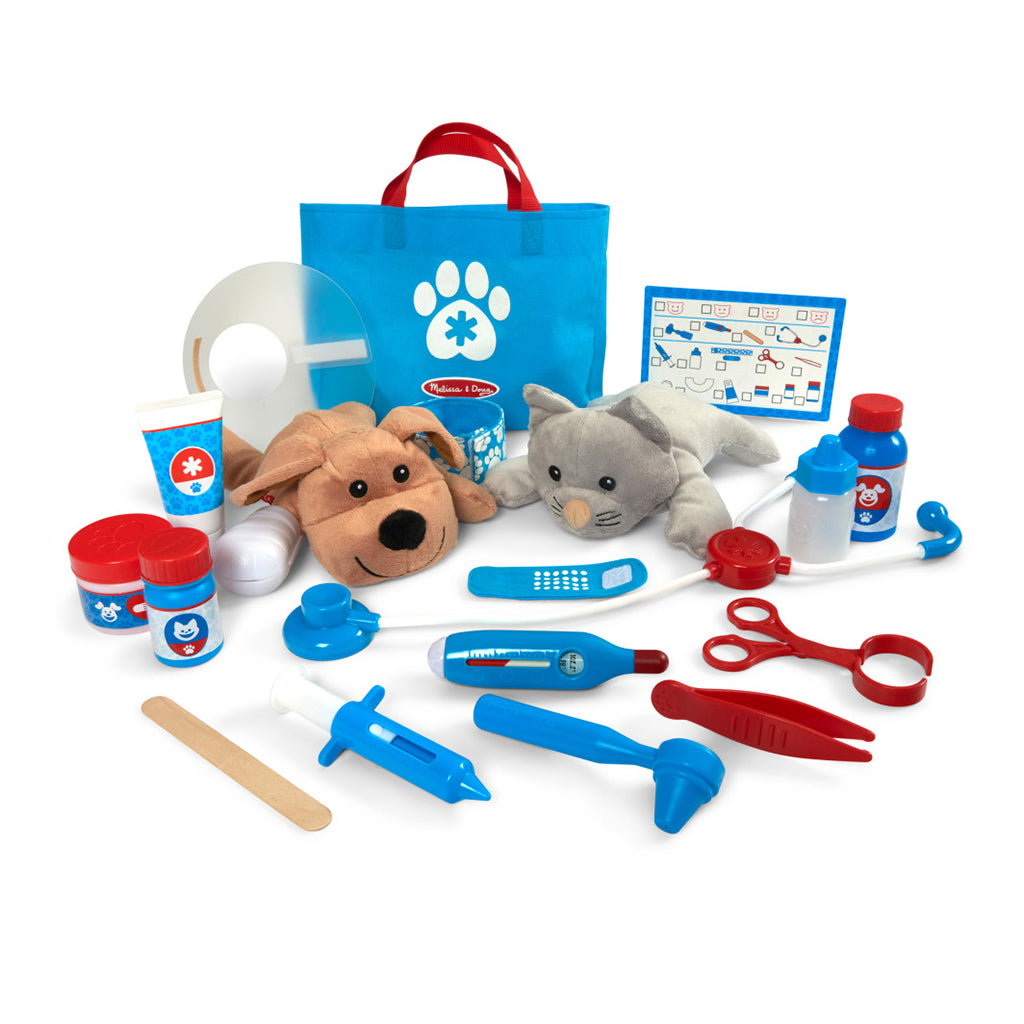 Melissa &amp; Doug Veterinarian Set with 24 Pieces