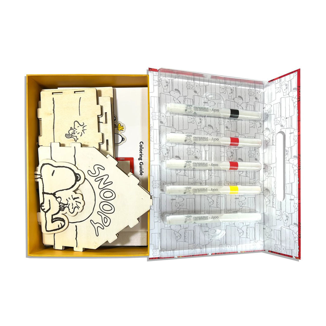 Ooly Birdhouse, Build and Paint a Birdhouse - Peanuts