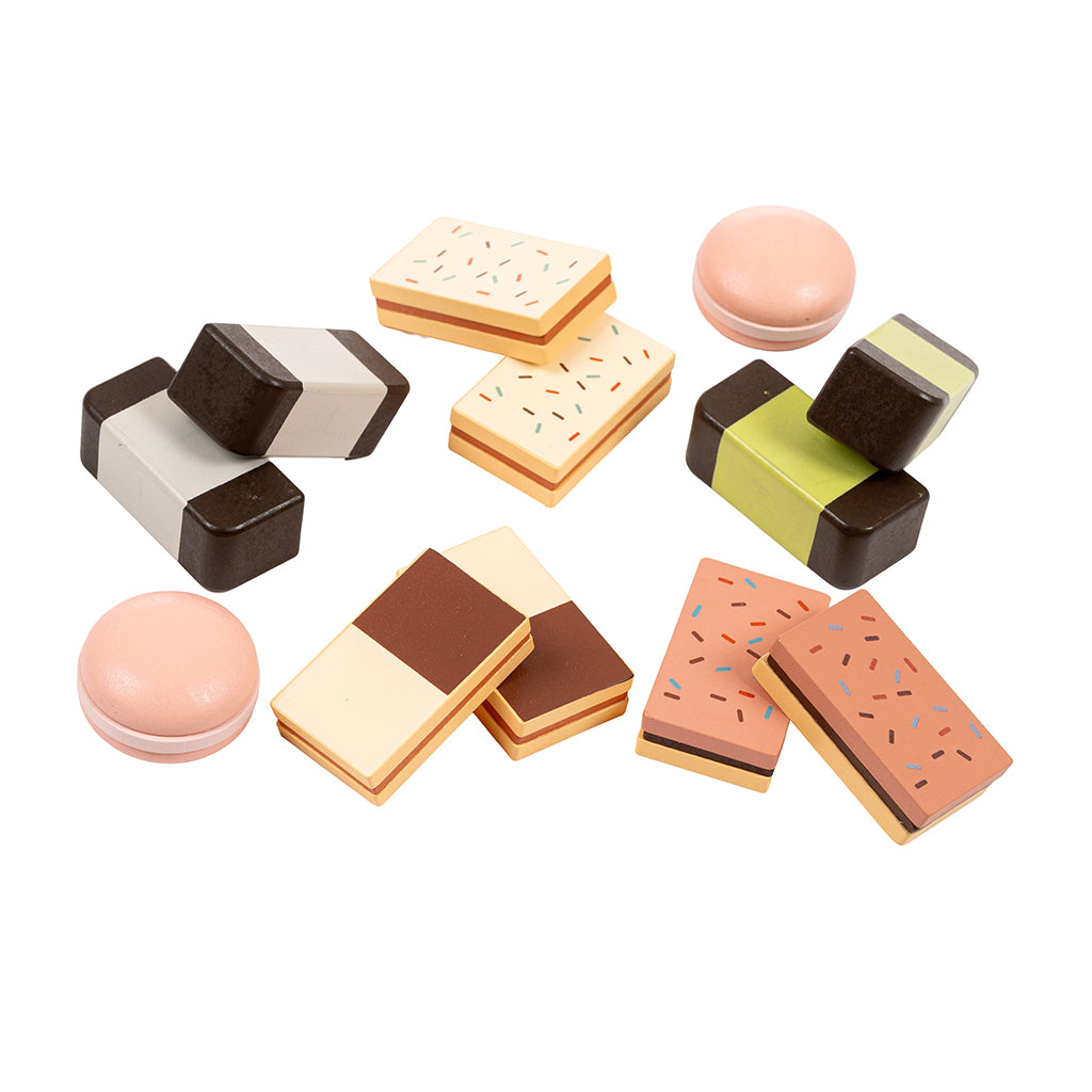 Mamamemo play food, The Baker’s Favorites, 12 pcs.