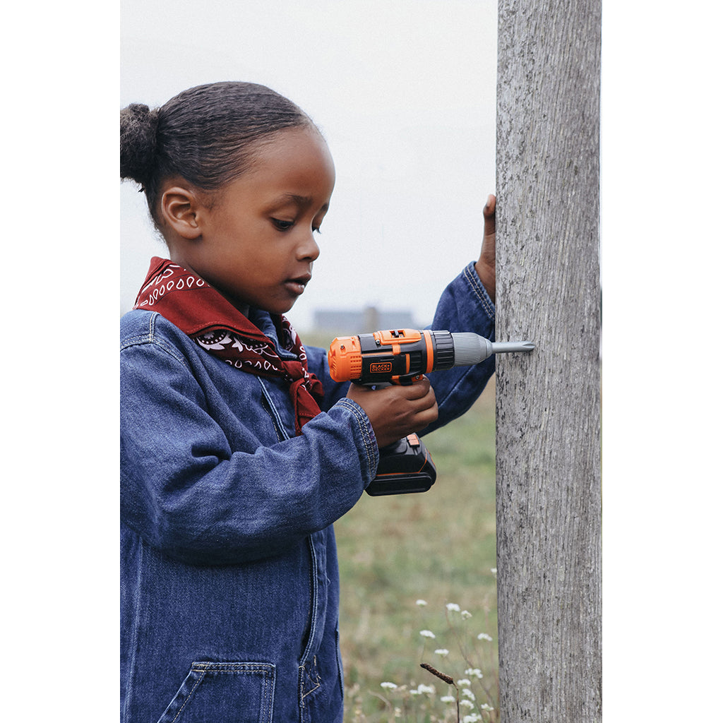 Black &amp; Decker Screwdriver with Battery