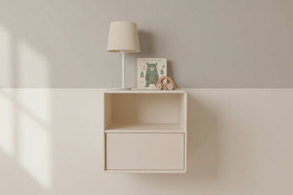 By Aulum Charlie natbord med skuffe, 40 x 40 cm - Sand