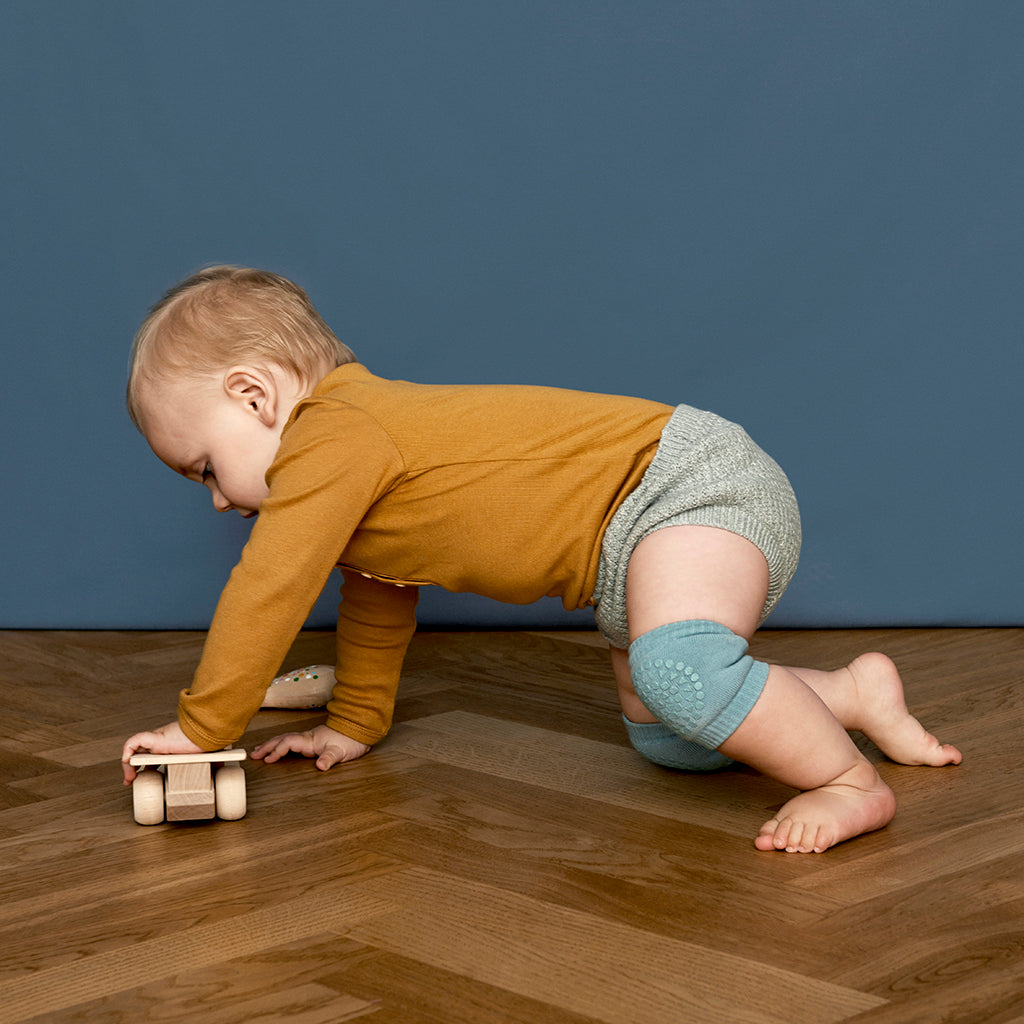 GoBabyGo Knee Pads with Rubber Grips, Soft Pink