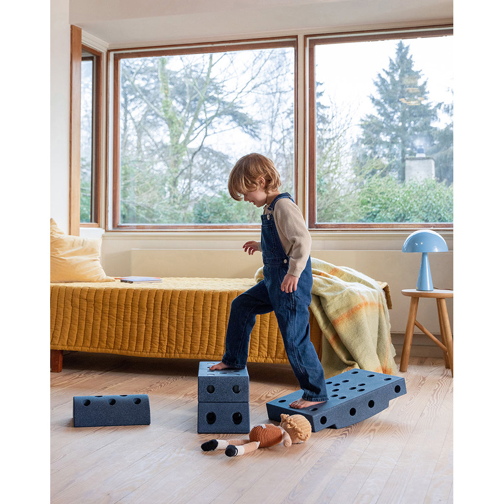 Modu Building Toy in Foam, Dreamer Set, 34 Pieces - Deep Blue/Sky Blue