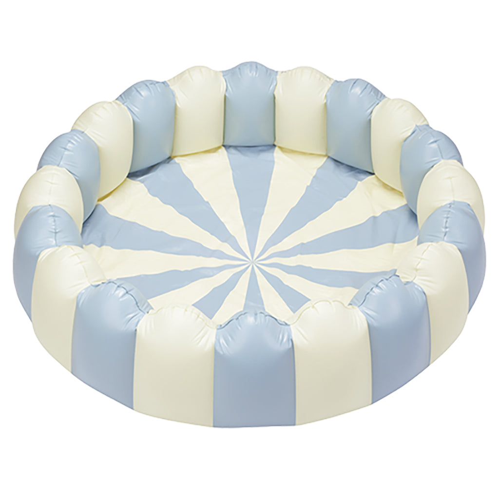 Petites Pommes, Children&