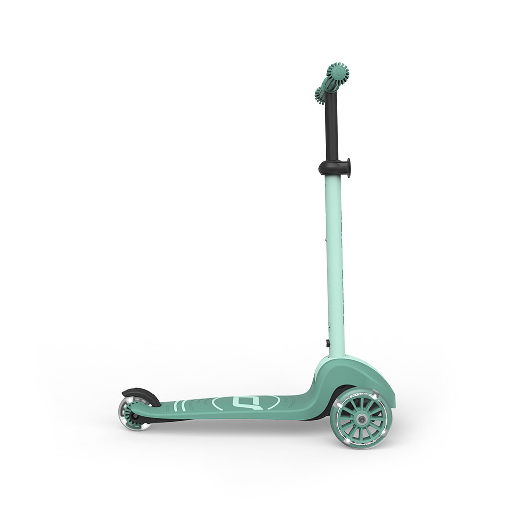 Scoot and Ride Highway Kick 3S, Kick Scooter – LED Forest