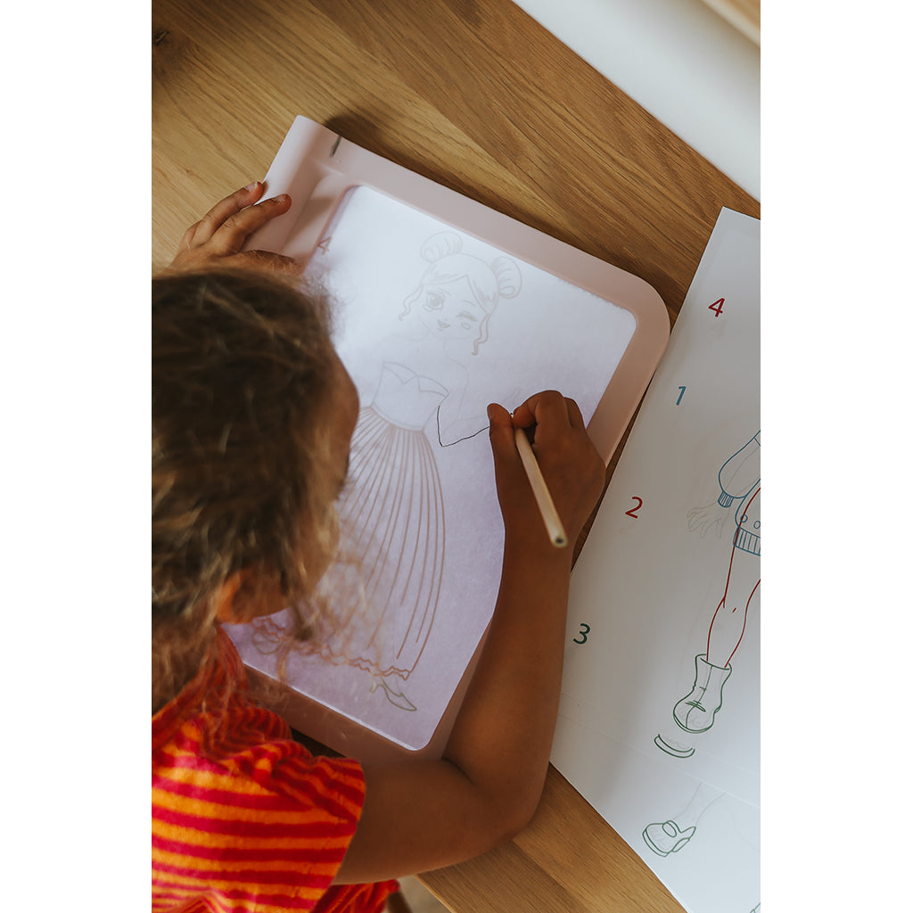 Kidydraw Pro, Light-Up Drawing Board, Fashion