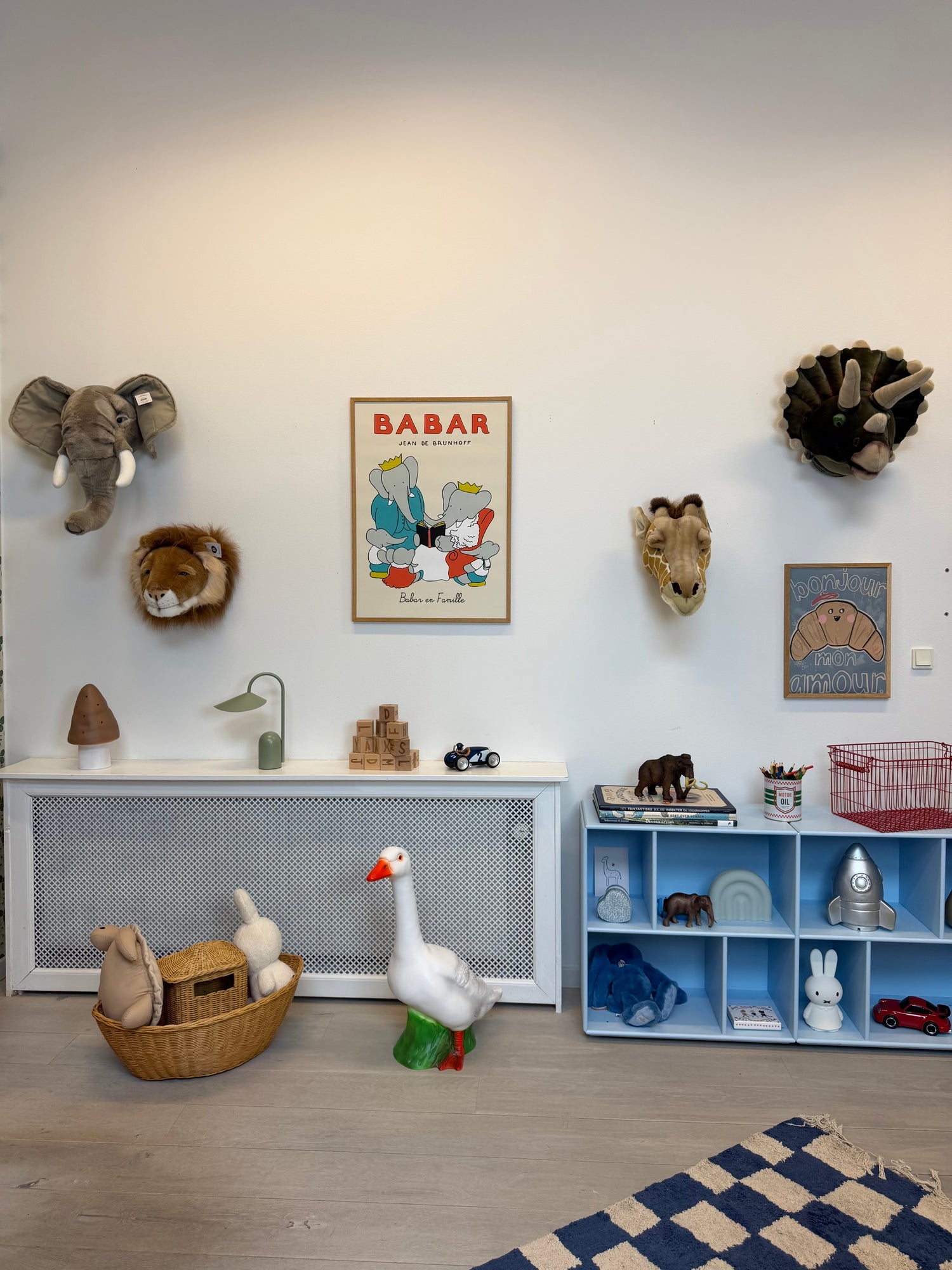 Animal Trophy for the Wall, Dino