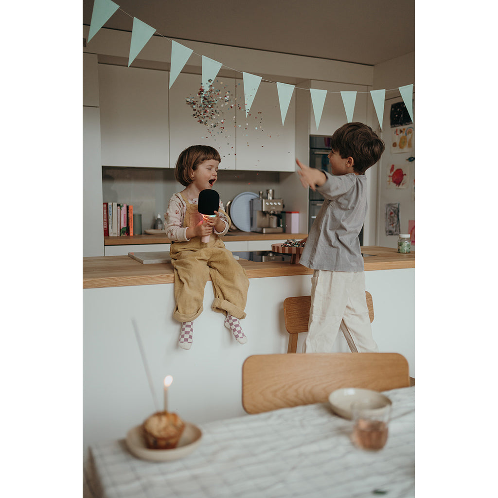 Kidymic All-in-One Microphone for Karaoke and Musical Experiences, Blue