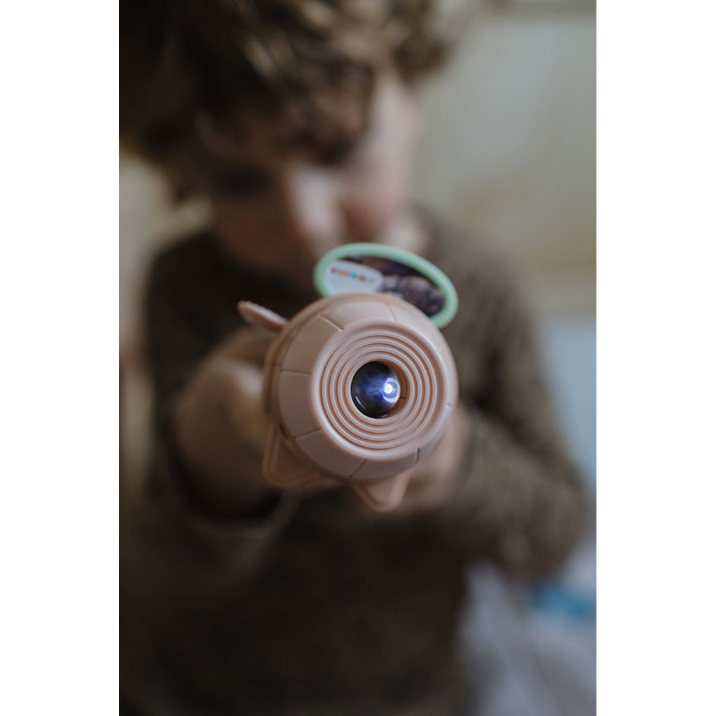 Kidywolf, Kidyslide Flashlight for Storytelling - History