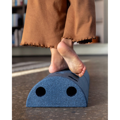 Modu Stool, Children&