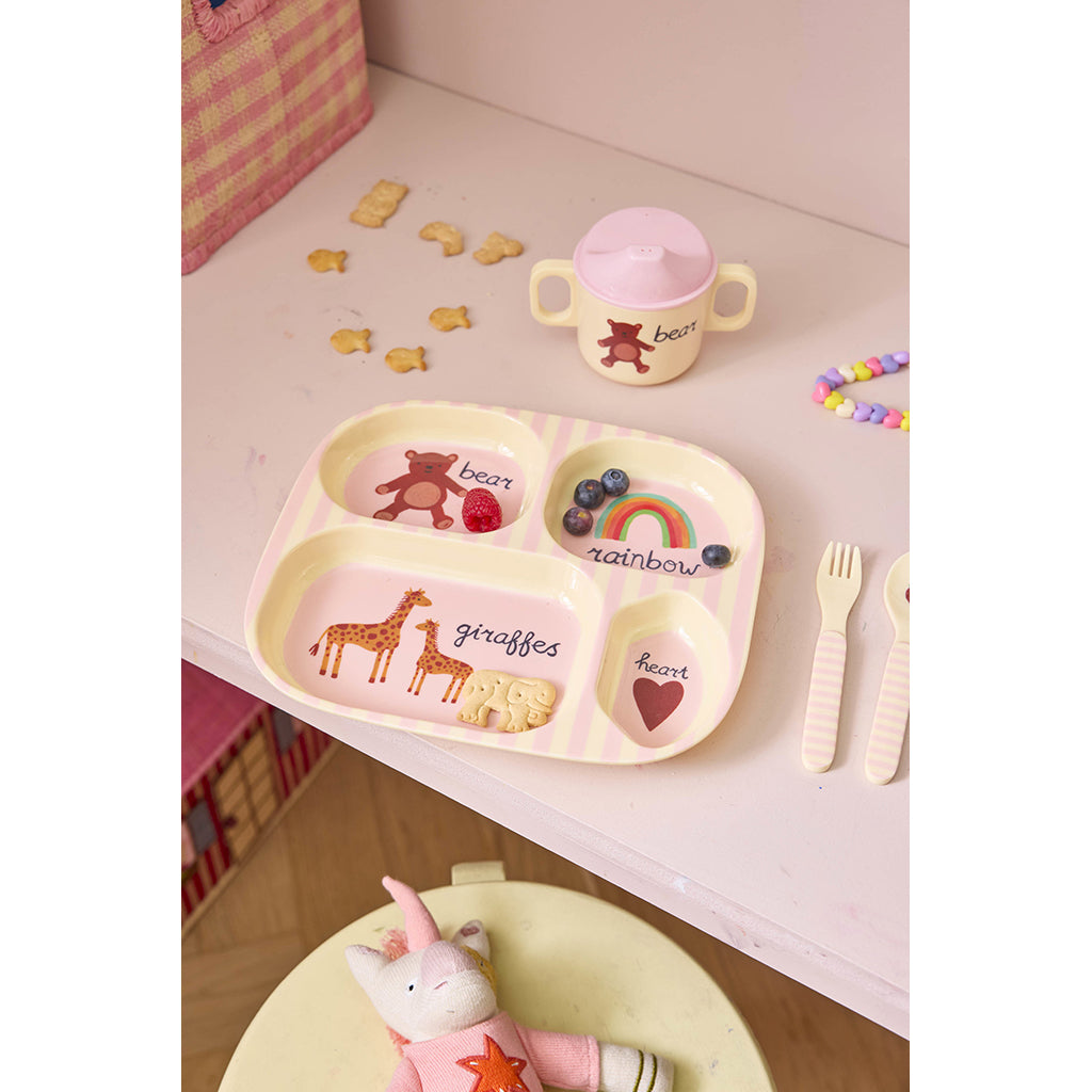 Rice 4-delt børnetallerken i melamin, Pink ABC print