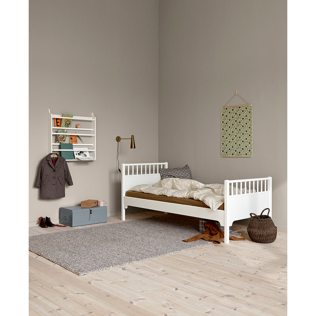 Oliver Furniture Seaside Bed – White