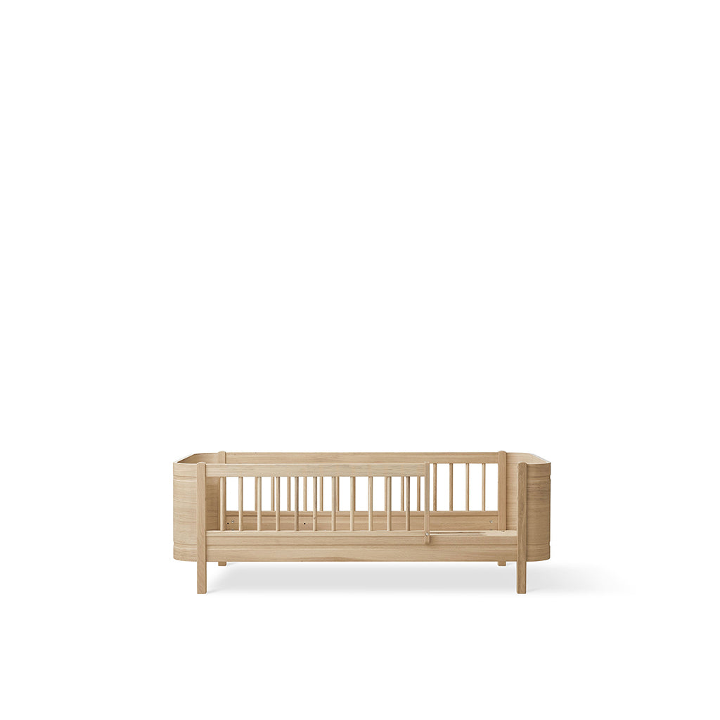 Oliver Furniture, Wood Mini+ Junior Bed – Oak