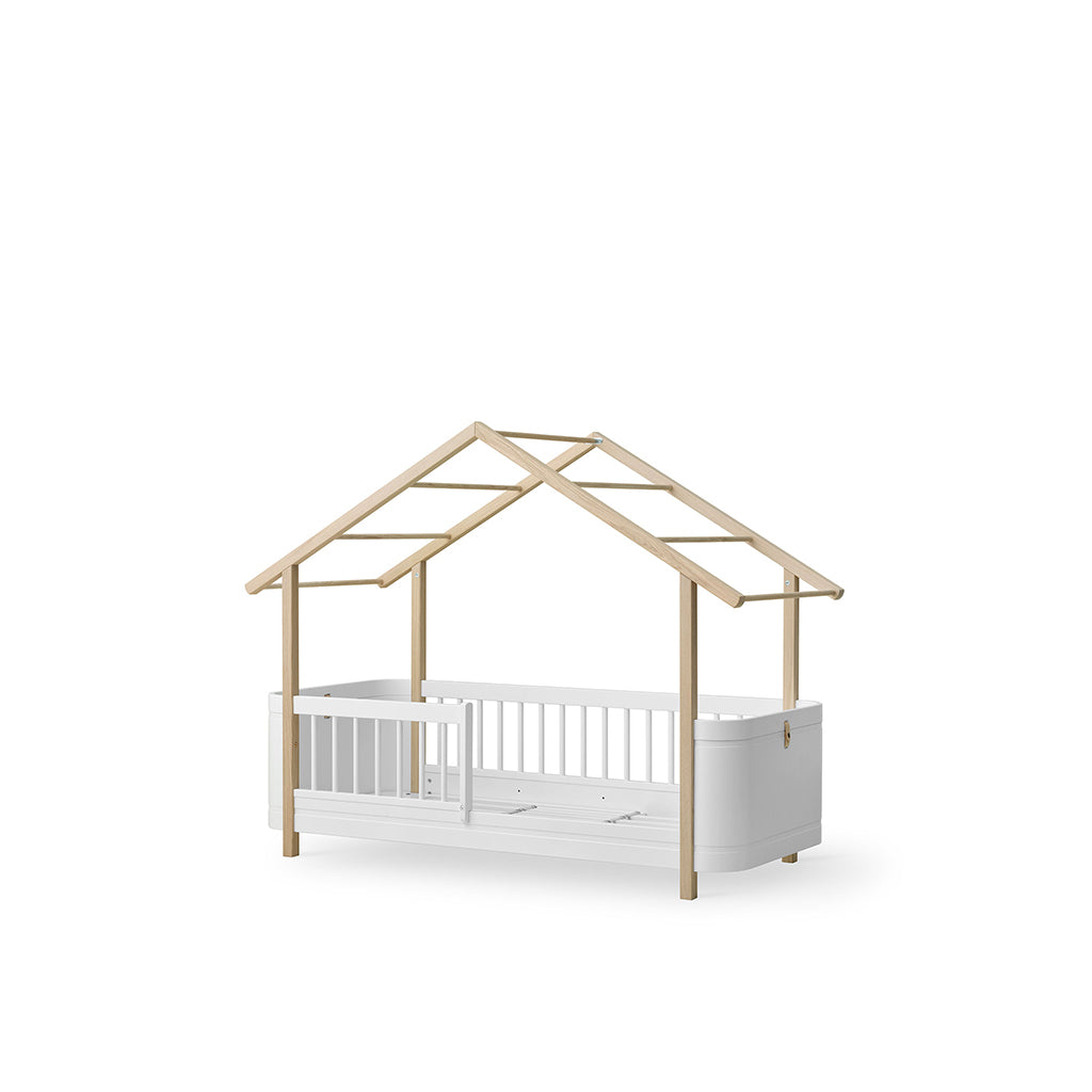Oliver Furniture, Wood Mini+ House Bed - White/Oak