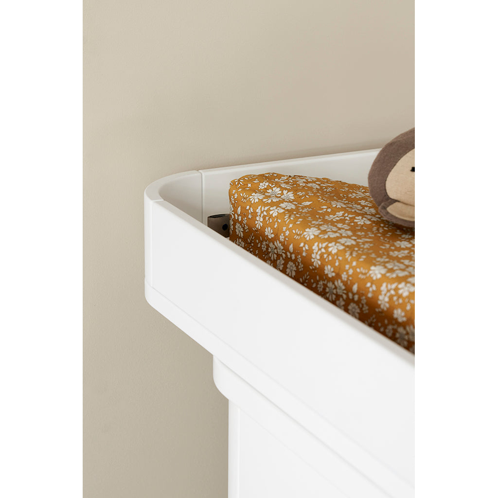 Oliver Furniture Wood Changing Dresser with Large Changing Top – White/Oak