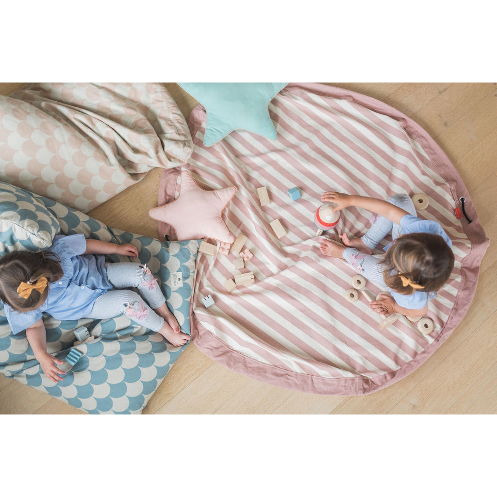 Play&amp;Go 2-in-1 Blanket, Stripes Pink New