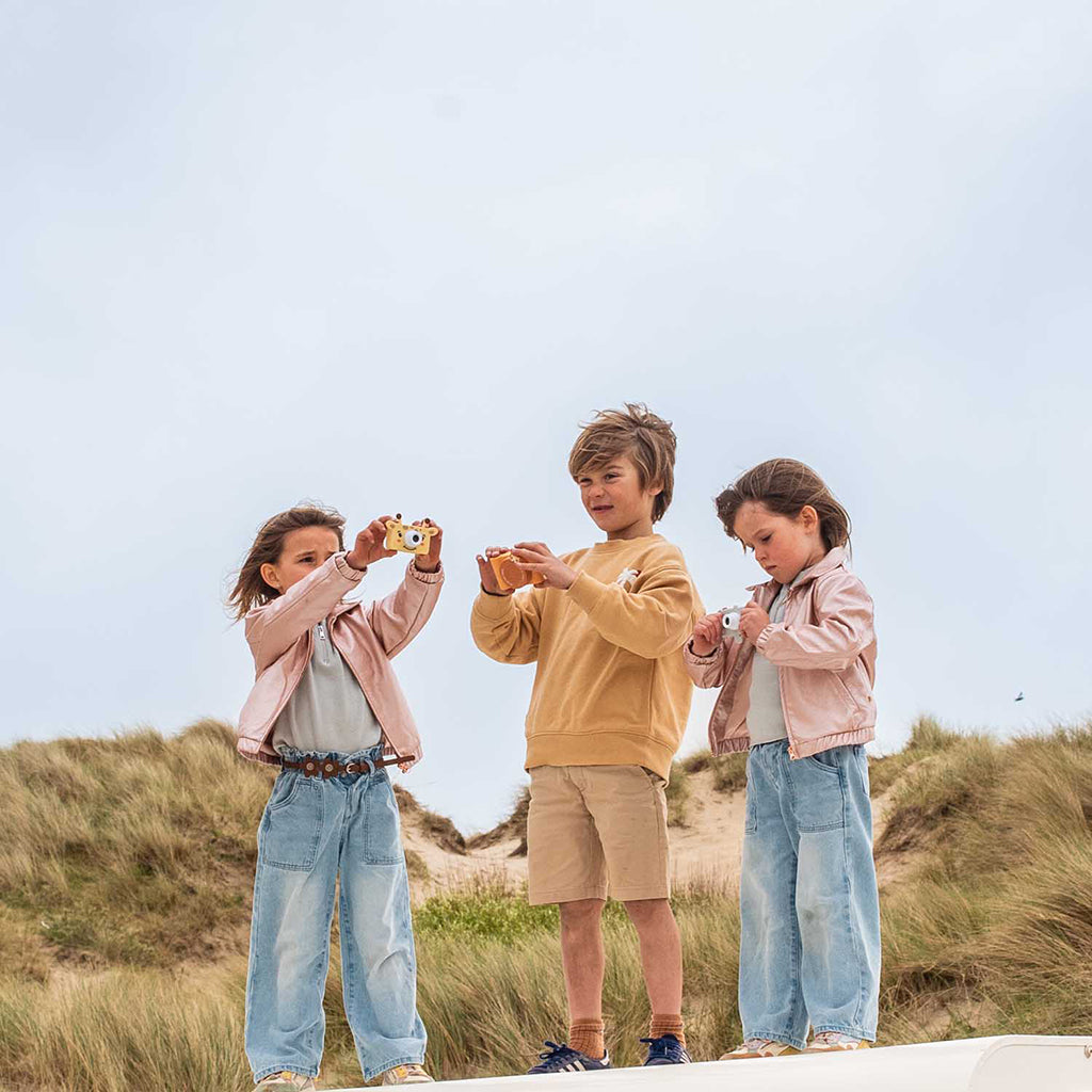 The ZooFamily, Urban Zoo Kids Camera, Ages 5-10 - Lion