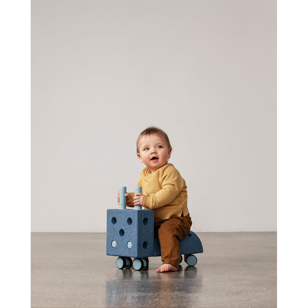 Modu Tiny Ride, Foam Activity Toy, 10 Pieces - Deep Blue/Sky Blue