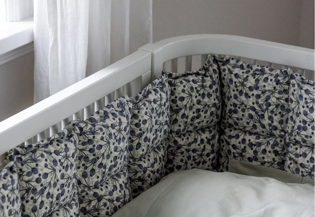 Sebra Bed Bumper, Kapok - Blue Olive