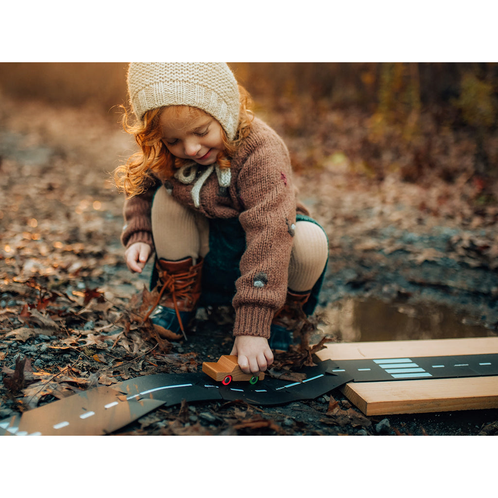 Waytoplay Rubber Car Track, 24 Pieces – Highway Car Edition