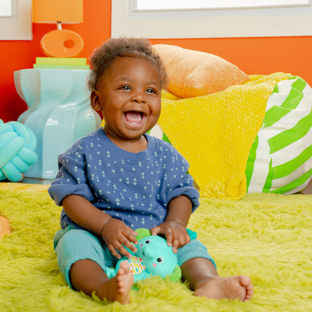 Bright Starts Activity Toy with Light and Sound, Tug Tunes™ - Elephant