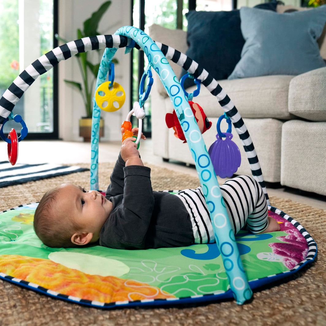 BABY Einstein Sea Floor Explorers™ 2-in-1 Activity Gym