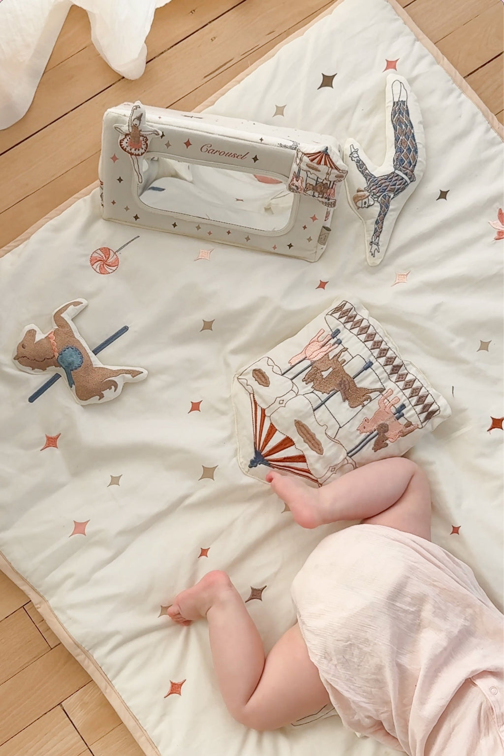 Cam Cam aktivitetstæppe, Økologisk, OCS - Carousel